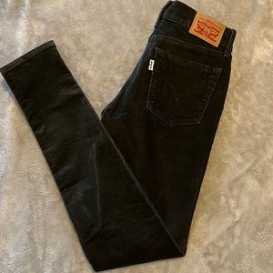 710 Corduroy Levi’s